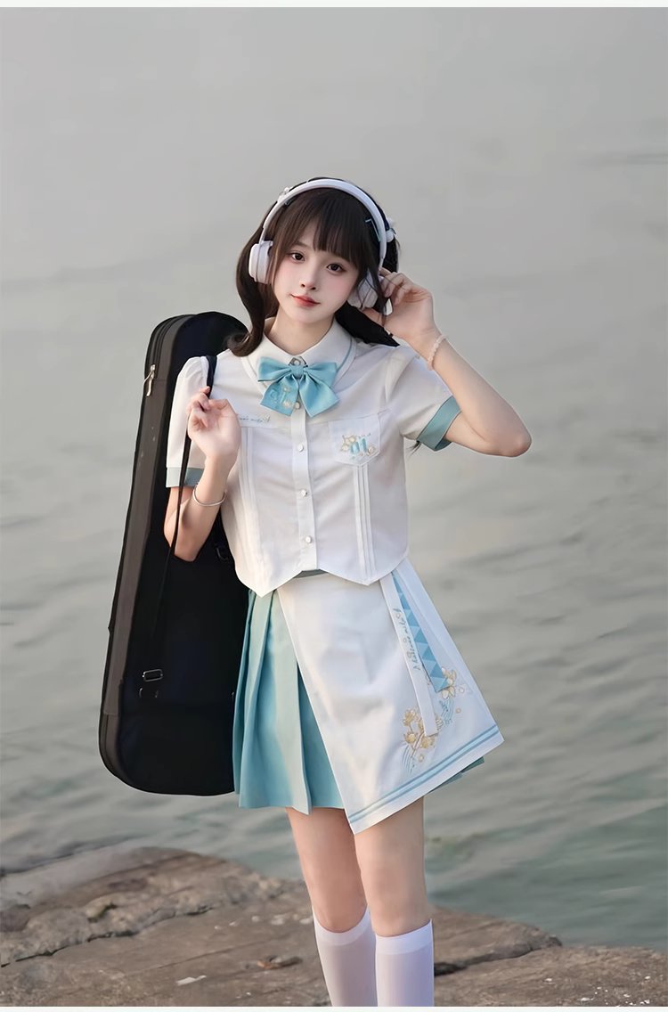 Bộ áo & váy ngắn Hatsune Miku Hoa mộc lan